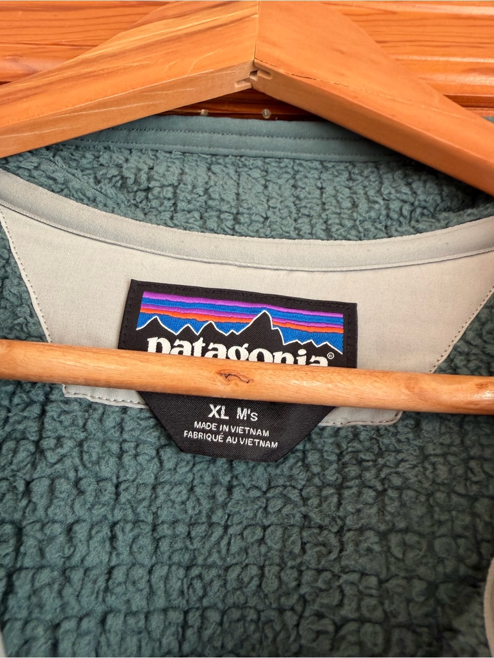 Patagonia Men’s R2 TechFace Jacket - Picture 3 of 4